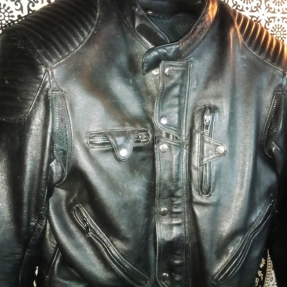 Vintage.Men's med. Leather moto jacked. Armoured - Picture 8 of 8